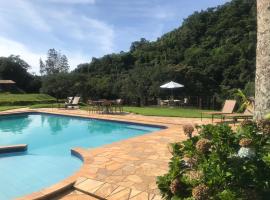 Recanto do Rio em Jacutinga MG, hotel with pools in Jacutinga