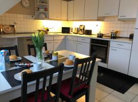 Ferienwohnung Zum Dütetal DG Apartment 2, מלון בHilter