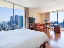 Exe Suites San Marino, hotel v destinaci Mexico City