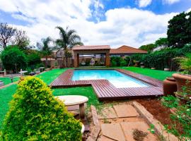 Mhulu Signature Boutique Hotel, hotel perto de Wonderboom Airport - PRY, Pretoria