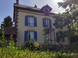 Le Gîte de l Andarge, casa per le vacanze a Verneuil
