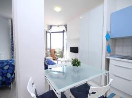 Appartamento Sul Mare: Teulada'da bir otel