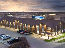 Travelodge by Wyndham Elkhart, hotel in Elkhart