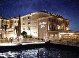 Fuat Pasa Yalisi - Special Category Bosphorus, отель в Стамбуле, в районе Сарыер