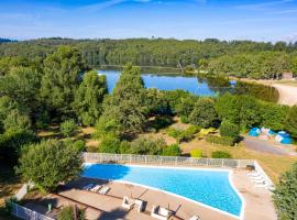 Camping du Lac de Saint-Pardoux, càmping a Saint-Pardoux