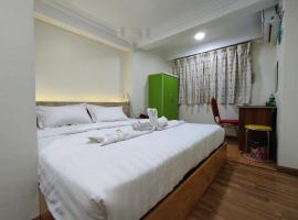November Hostel, hotell i Yangon