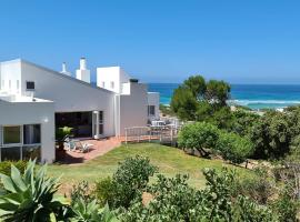 Southern Cross Beach House – dom wakacyjny w mieście Groot Brak Rivier