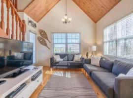 Instant Suites Luxury 3 BR Cabin with Breathtaking Views, hotel in Mont-Tremblant