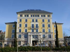 Plessis Parc Hôtel, hotel v destinaci Le Plessis-Robinson