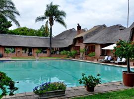 Owls Loft Guest House, hostal o pensión en Midrand