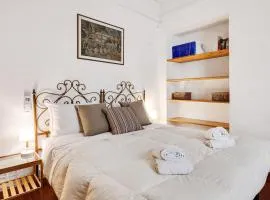 Porta Rossa Apartments near Ponte Vecchio