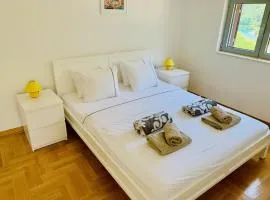 Lavender Bay Apartment C33