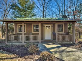 Berkeley Springs Haven with Sleepy Creek Access!, spa hotel in Berkeley Springs