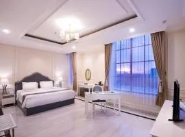 Grand Senyum Hotel, Tugu Yogyakarta