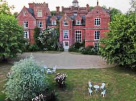 Gissing Hall Hotel, hotel v destinaci Gissing