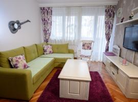Apartman Centar Lux Valjevo, жилье для отдыха в городе Валево