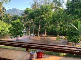 Rerncher Resort, hotel en Nakhon Si Thammarat