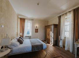 Il Castello di Bubbio, three-star hotel in Bubbio