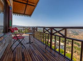 BluSalzz Homes - The Himalayan Bungalow, Almora - Uttarakhand, bungalow ad Almora