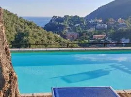 Amazing Apartment In Moneglia With House Sea View