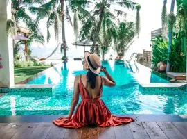 Baan SanSuk Pranburi - Beach Front & Pool Villa