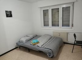 Calme, chambre privée équipée Nr 2-4, khách sạn ở Mulhouse