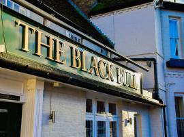 Black Bull Godmanchester: Huntingdon şehrinde bir Oda ve Kahvaltı