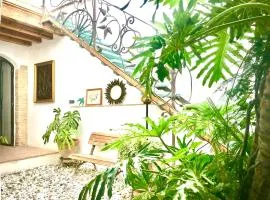 CASA DEL TEATRO Luxury Casas Vejer Debra