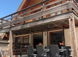 Le GrandCoeur, hotel med parkering i Le Bourg-dʼOisans