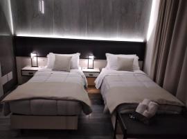 Rainbow Sweet Rooms, hotel a Valmontone