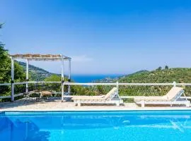 Villa Glysteri - Home Like Comfort & Sea Views