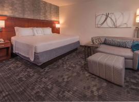 Sonesta Select Arlington Rosslyn, hotel near Women in Military Service for America Memorial, Arlington