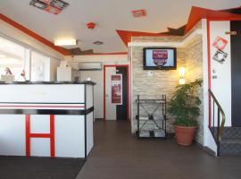 Harmony Inn, khách sạn ở Goderich