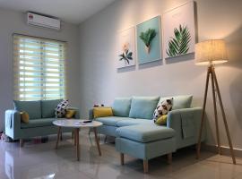 75 Cozy Home - Homestay Kluang (Gated and Guarded, Northern European Interior), apartmán v destinaci Keluang