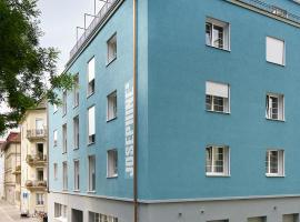 Josephine's Guesthouse - ! WOMEN ONLY !, bed and breakfast en Zúrich