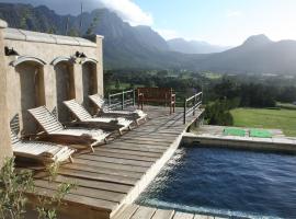 Franschhoek Pass Villa, hotelli kohteessa Franschhoek