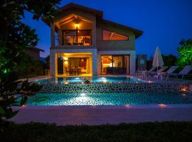 Volans Suites Villas, holiday home in Fethiye