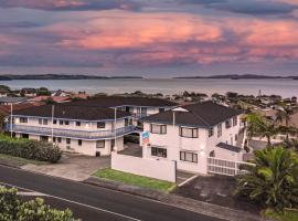 Snells Beach Motel, hotel v destinaci Snells Beach