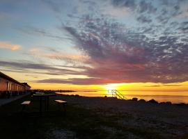 Manoir sur Mer, family hotel in Sainte-Anne-des-Monts