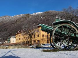 Casa Per Ferie Forterocca, hotel v destinaci Bobbio Pellice