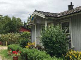 Sandbergen - strandnära fritidshus – hotel dla rodzin w mieście Mörbylånga