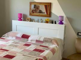 Villa Angela, hotel v destinaci Borgo dʼOneglia