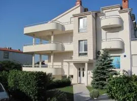 The Beach Studios & Apartments