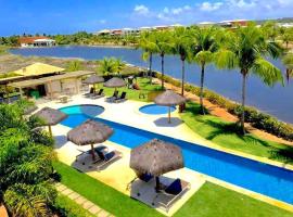 Apartamento com varanda no Iberostate em Praia do Forte, ξενοδοχείο σε Praia do Forte