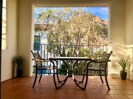 Beautiful Casita, La Quinta Legacy Villas Resort, resort i La Quinta
