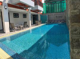 Hotel De Sripoom – hotel w mieście Chiang Mai