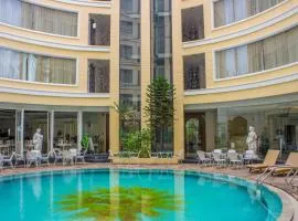 Four Seasons Place Pattaya