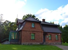 RMK Lodja Jahimaja, casa vacacional en Pärnumaa
