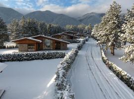 Luxury Chalets Pirin Golf & Country Club – domek wiejski 