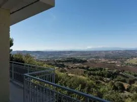 4 bedrooms apartement with furnished terrace and wifi at Recanati 8 km away from the beach